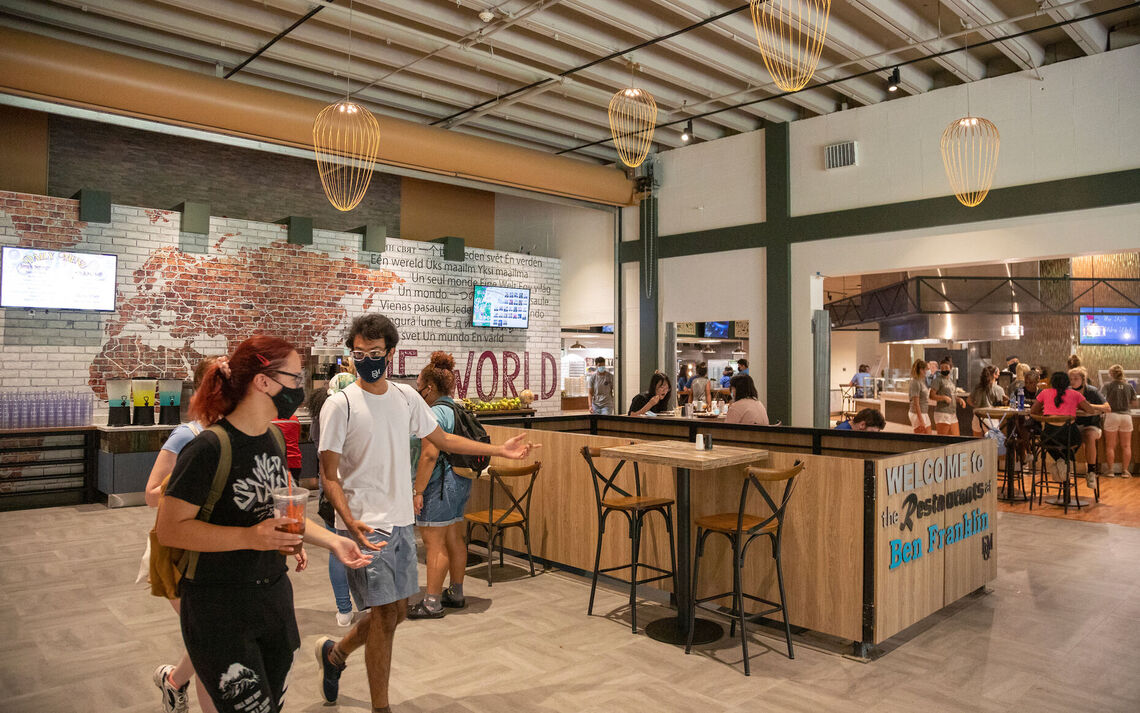 This summer, the College extensively renovated its primary dining facility, the Restaurants at Ben Franklin. The entrance to the dining hall has been opened up to allow more light and give diners more space to move freely during peak hours.