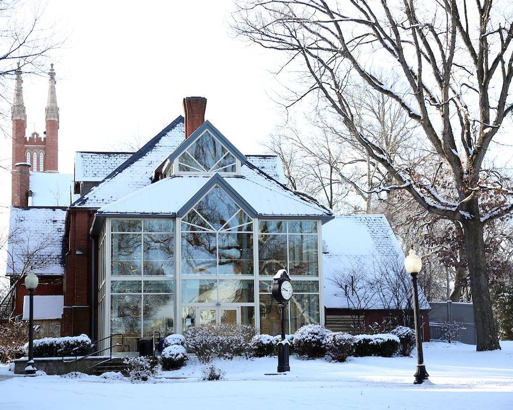 Diplomatic Cafe in the snow