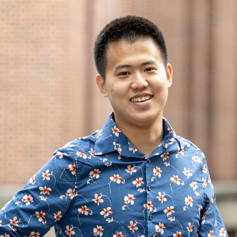 Senior neuroscience major Beta Cai spent the summer interning at the University of Illinois College of Medicine, Pharmacology in Chicago working on research into Biomedicine and regenerative drugs.