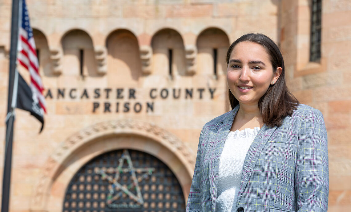 Jolie Rosenberg '22 outside the Lancaster County Prison in Lancaster, Pa.