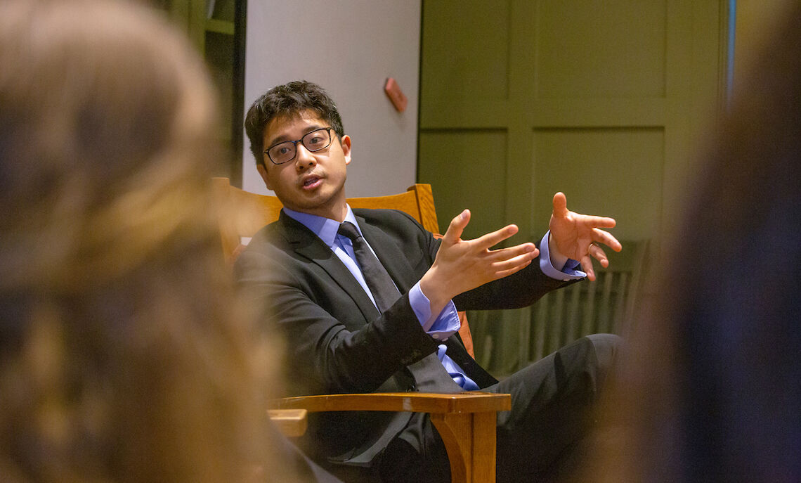 Asawin Suebsaeng '11 discusses his book about political reporting during Donald Trump's campaign at an event at the Philadelphia Alumni Writers House.