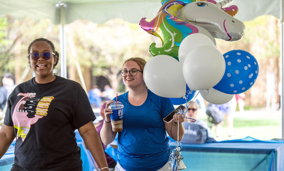 F&M Class of 2027 students enjoy a celebration on Hartman Green at Admitted Student Weekend.