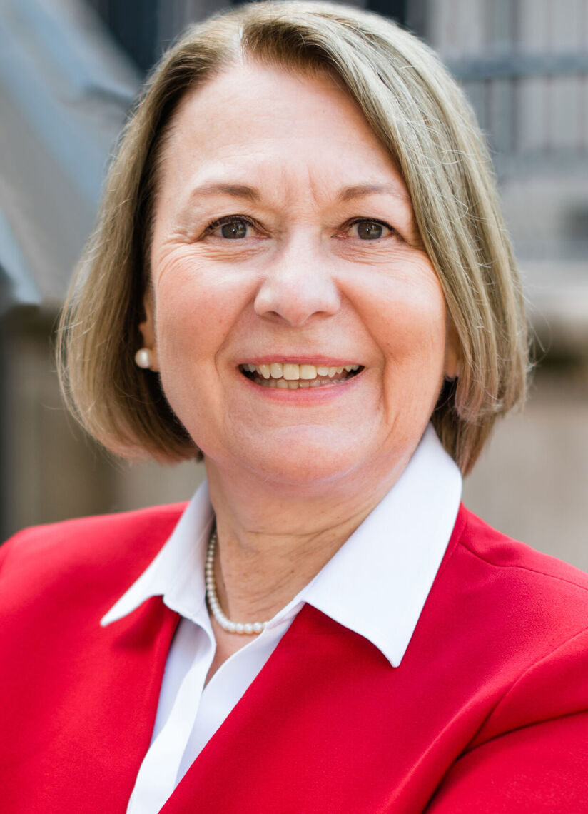 Kathleen E. Harring ’80 will receive an honorary doctorate of humane letters at Franklin & Marshall’s Commencement. Harring is the president of Muhlenberg College in Allentown, Pa. She is Muhlenberg’s 13th president and the first woman to lead the 175-year-old college.