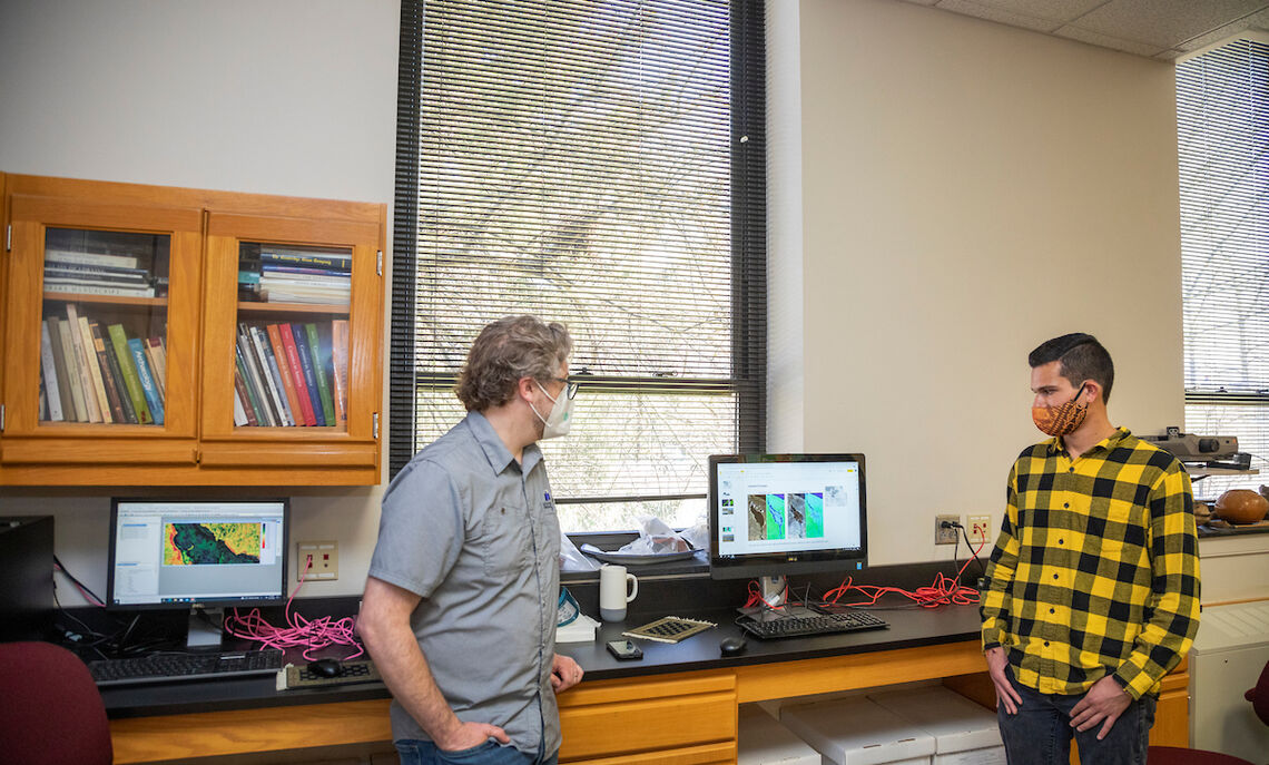 03 21... Professor Smith has spent years in Bolivia, studying how human relationships with the environment influenced the development and disintegration of ancient complex societies.